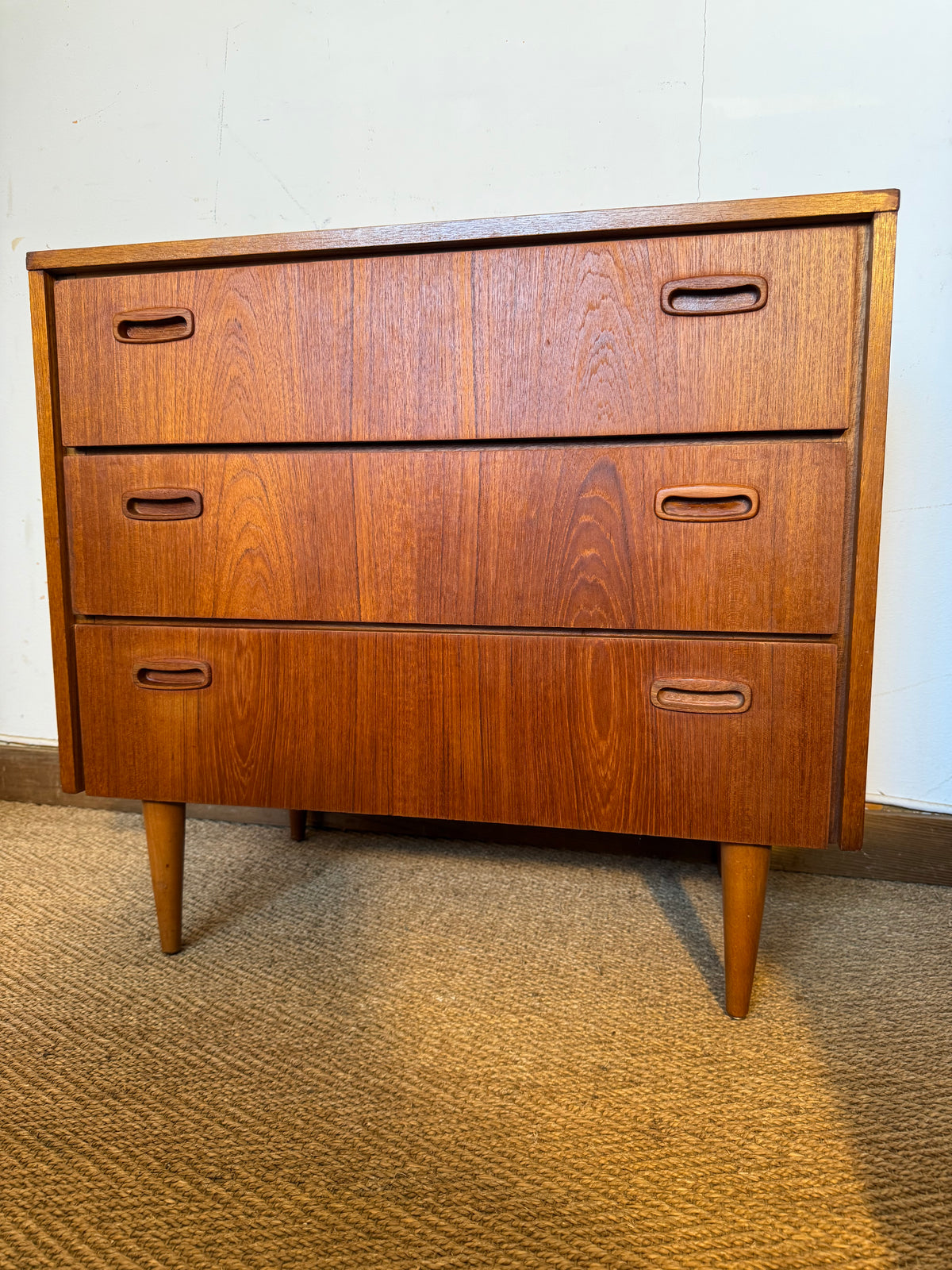 Commode scandinave vintage placage teck