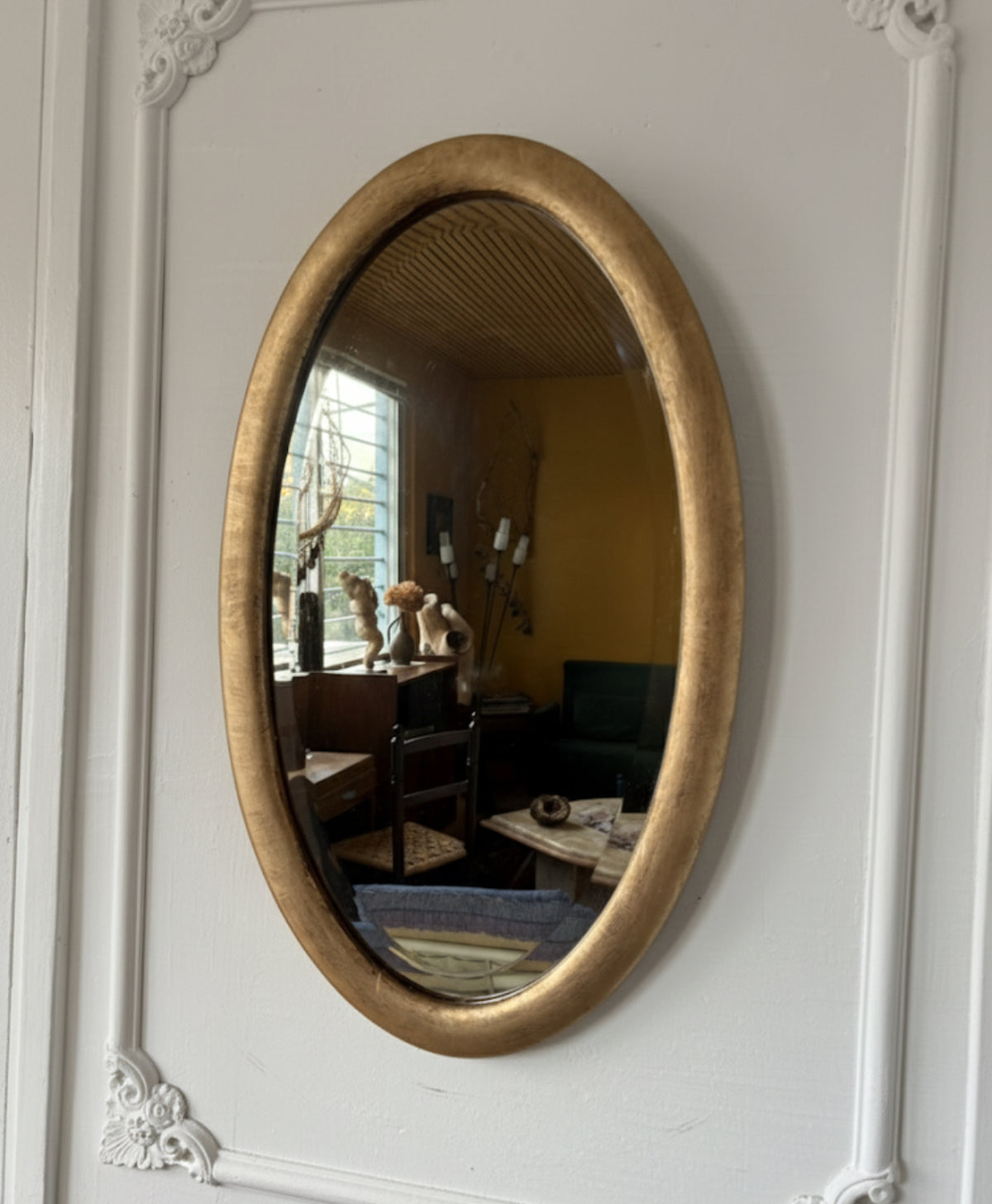 Miroir doré ovale ancien glace biseautée