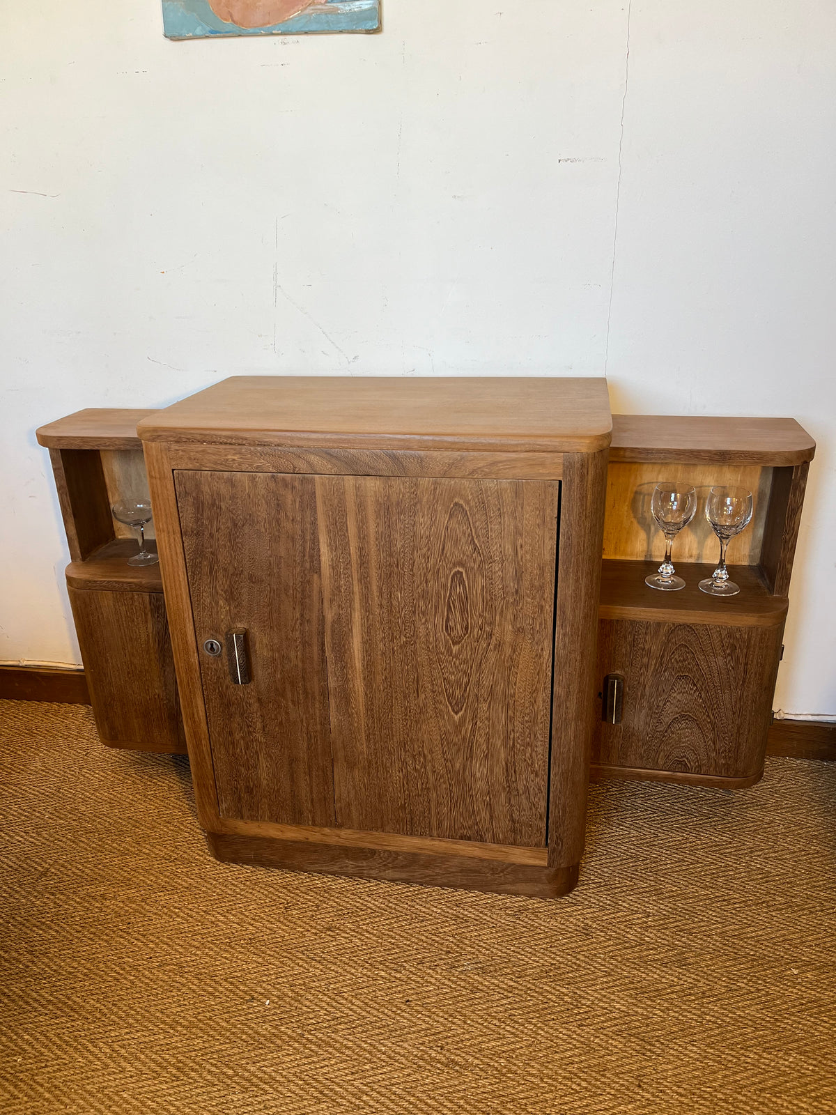 Meuble bar buffet art déco bois massif lignes arrondies