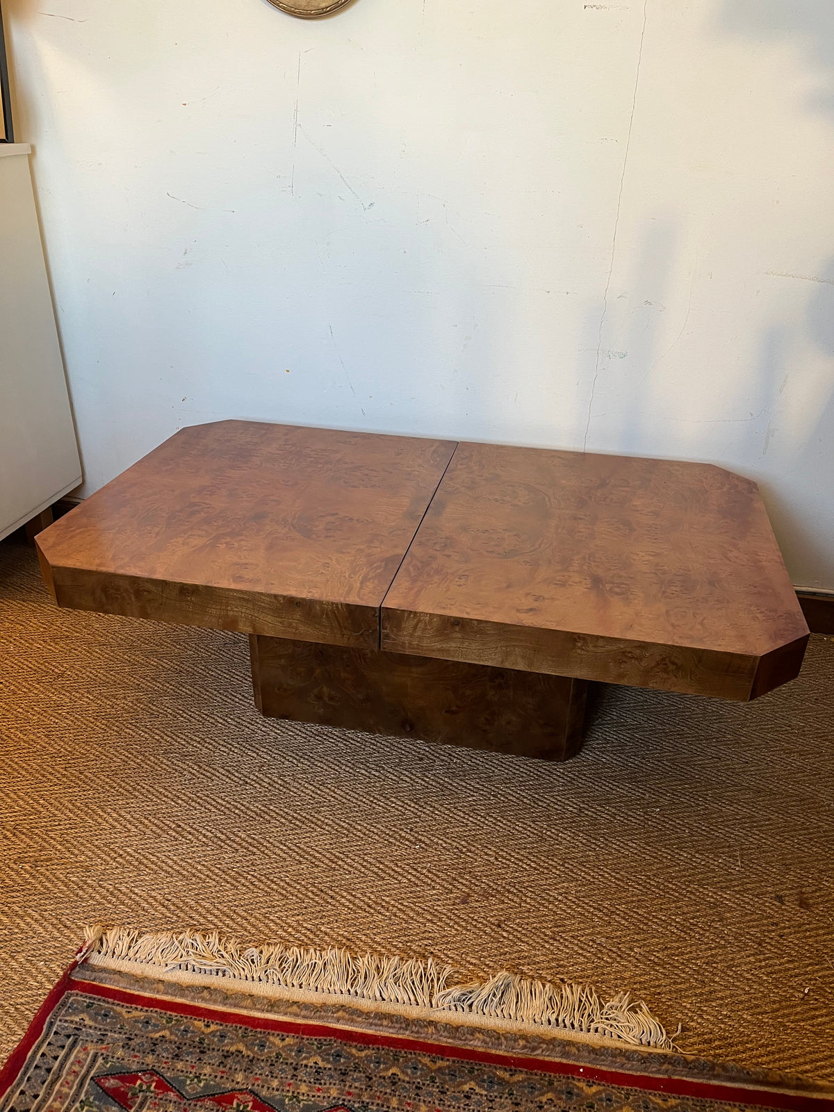 Table basse vintage loupe d'orme bar caché