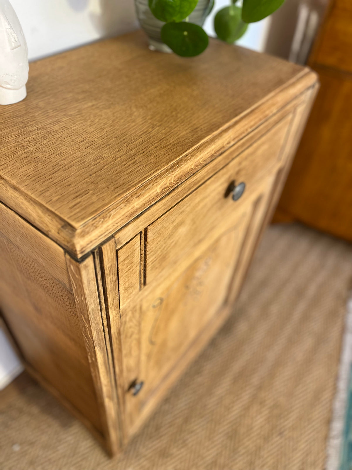 Confiturier meuble de rangement vintage