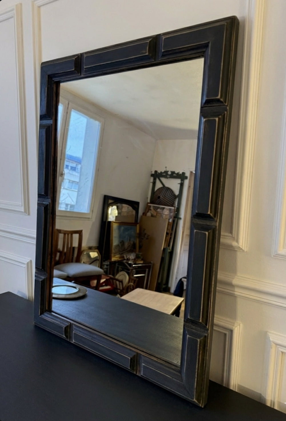 Miroir rectangulaire noir patiné en bois