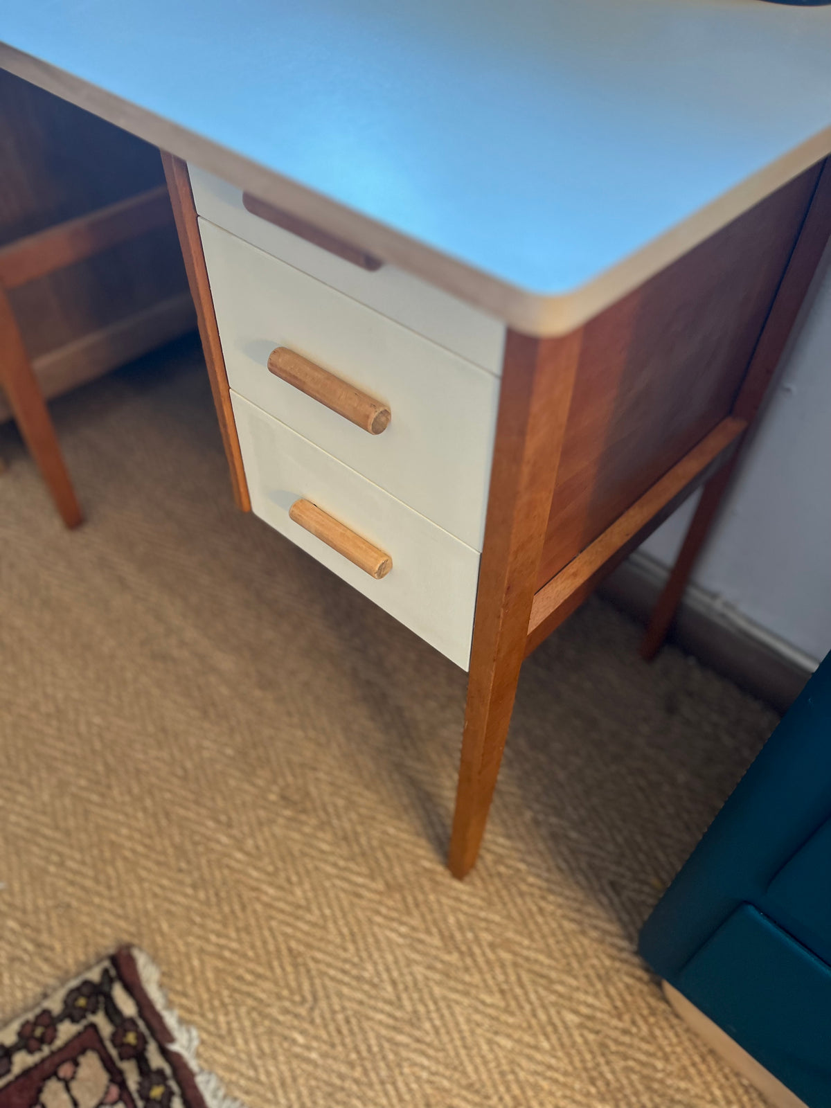 Bureau vintage restauré